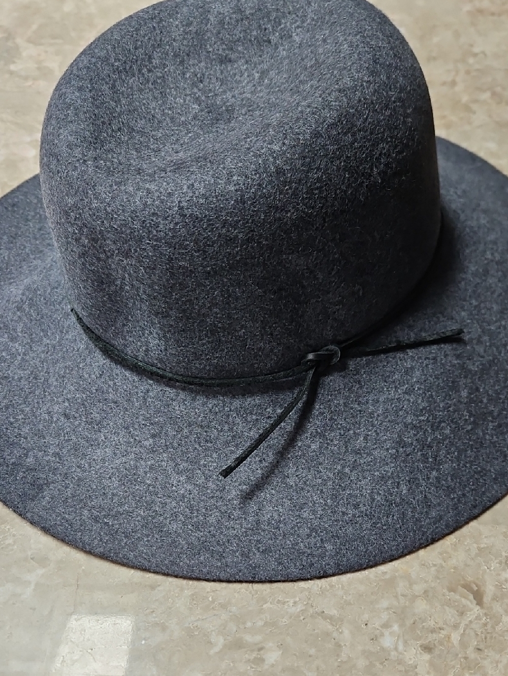 NWT Phenix Charcoal Gray Felt Wide-Brim Hat with Leather Tie
